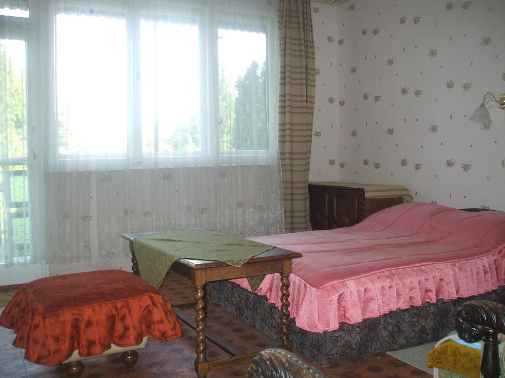 Garabuczi Apartman Appartement Keszthely Kamer foto